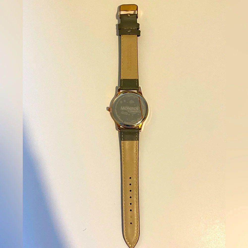 N/A never leather gray